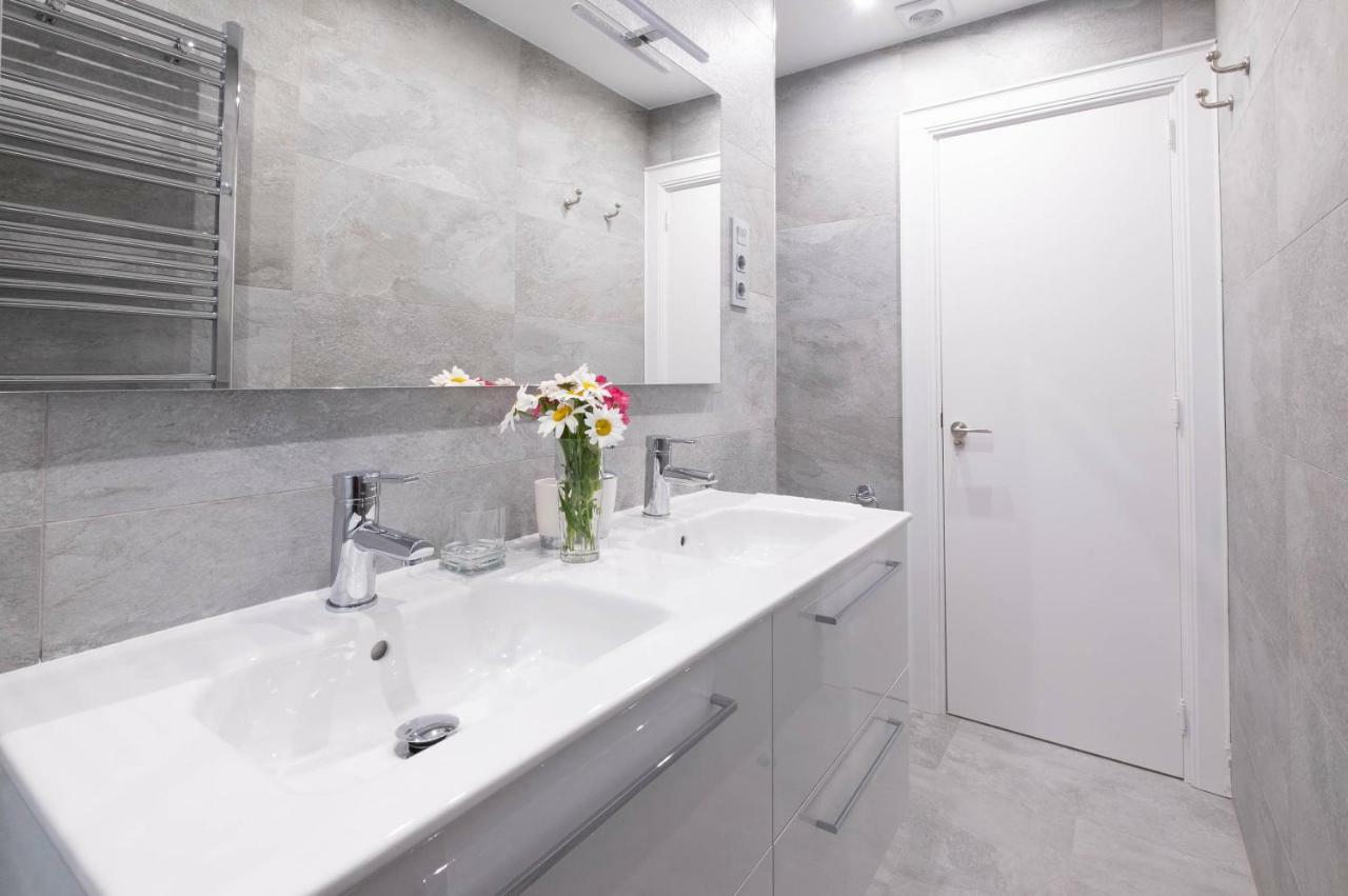 Apartamento Tiboli Con Parking Gratuito Bilbau Exterior foto