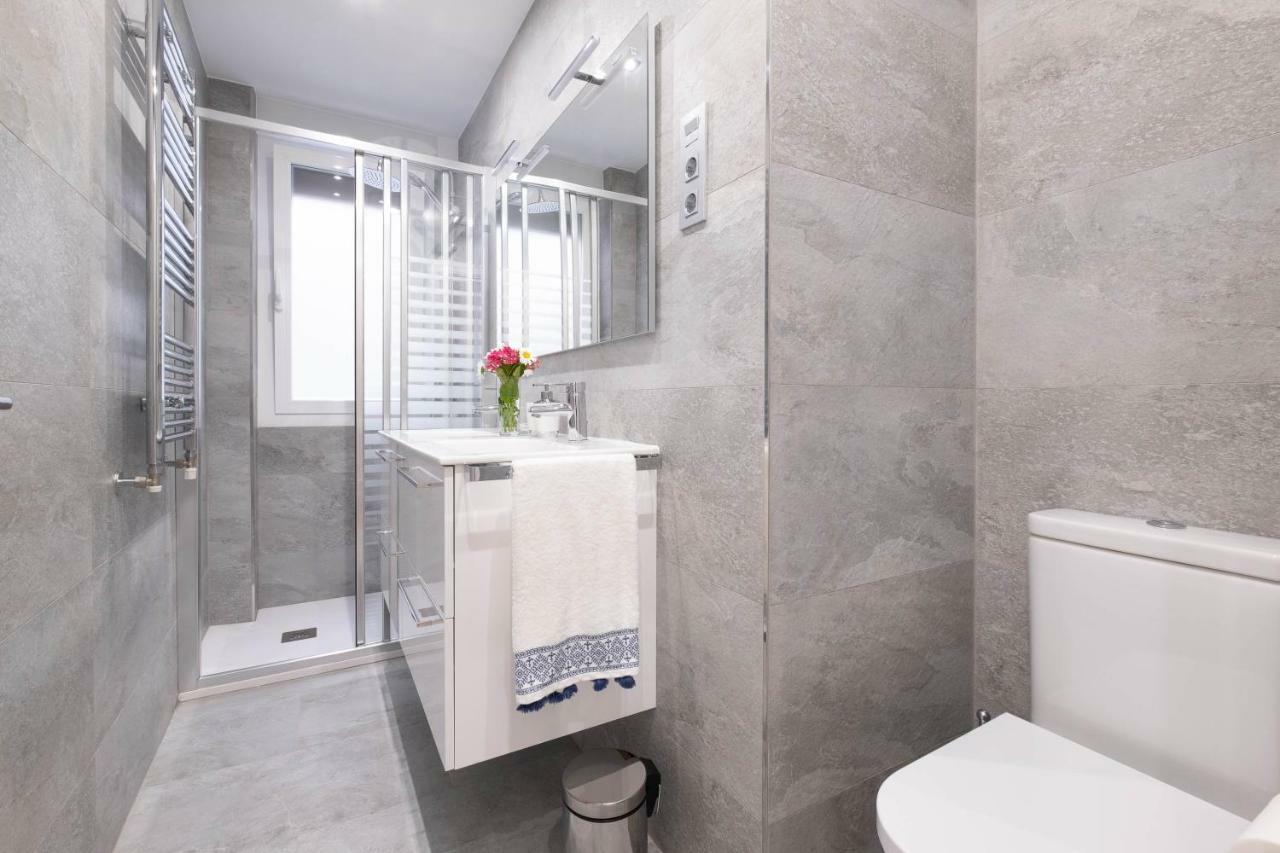 Apartamento Tiboli Con Parking Gratuito Bilbau Exterior foto